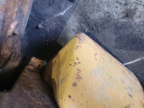 Ford C, D Series 555c, 655c, 655d, 675d, 555d Front Weight E7nn3a370ab - Contrapeso: foto 2 Ford C, D Series 555c, 655c, 655d, 675d, 555d Front Weight E7nn3a370ab - Contrapeso: foto 2
