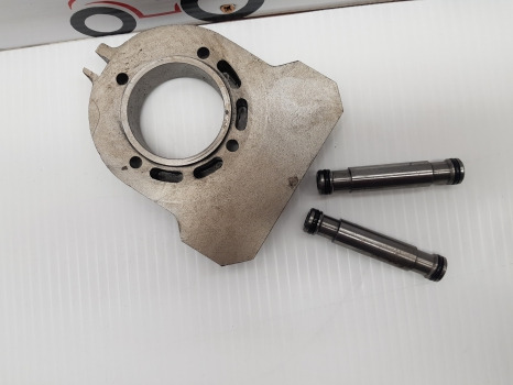 Ford New Holland 40,ts 8240,7740 Transmission Clutch Valve 81871385, F0nn7l575ac - Caixa de velocidade: foto 2 Ford New Holland 40,ts 8240,7740 Transmission Clutch Valve 81871385, F0nn7l575ac - Caixa de velocidade: foto 2