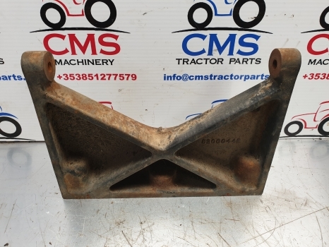 Ford New Holland 60,m,tm And Mxm Bonnett Bracket 82000442,82004663 - Capô para Trator: foto 1 Ford New Holland 60,m,tm And Mxm Bonnett Bracket 82000442,82004663 - Capô para Trator: foto 1