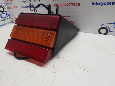 Ford Series 40, 8240,6640,7740, Tail Light, Stop And Turn Signal F0nn13n465ca - Iluminação: foto 3 Ford Series 40, 8240,6640,7740, Tail Light, Stop And Turn Signal F0nn13n465ca - Iluminação: foto 3