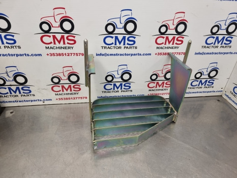 Ford Tw, 30 Series, Tw10, Tw30 Cab Top Footstep, Step Rhs D8nn7r344ba, 83913276 - Estribo: foto 5 Ford Tw, 30 Series, Tw10, Tw30 Cab Top Footstep, Step Rhs D8nn7r344ba, 83913276 - Estribo: foto 5
