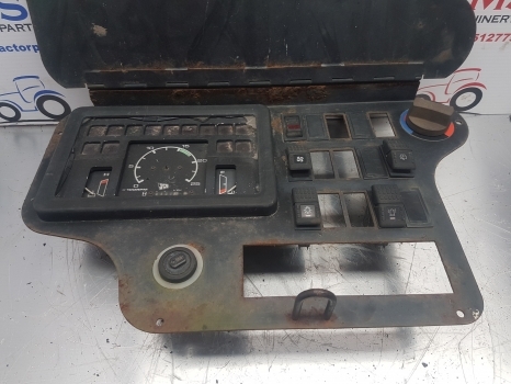 Jcb 2cx Cab Dashboard Interior Panel 142/00541 - Painel de instrumentos para Retroescavadeira: foto 2 Jcb 2cx Cab Dashboard Interior Panel 142/00541 - Painel de instrumentos para Retroescavadeira: foto 2