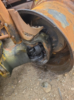 Jcb 530-105 Front axle hub lhs complete 18.16:1, 453/3338 - Eixo dianteiro para Equipamento de movimentação: foto 1 Jcb 530-105 Front axle hub lhs complete 18.16:1, 453/3338 - Eixo dianteiro para Equipamento de movimentação: foto 1