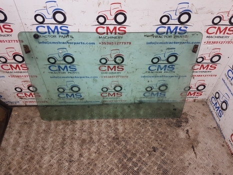 Jcb Fastrac 155-65 Rear Windows Glass, Back Glass 155-65 - Vidro e peças para Trator: foto 1 Jcb Fastrac 155-65 Rear Windows Glass, Back Glass 155-65 - Vidro e peças para Trator: foto 1