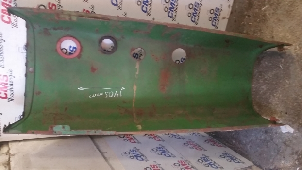 John Deere 2140, 1640, 2040 Hood, Bonnet Al33151 - Capô para Trator: foto 5 John Deere 2140, 1640, 2040 Hood, Bonnet Al33151 - Capô para Trator: foto 5