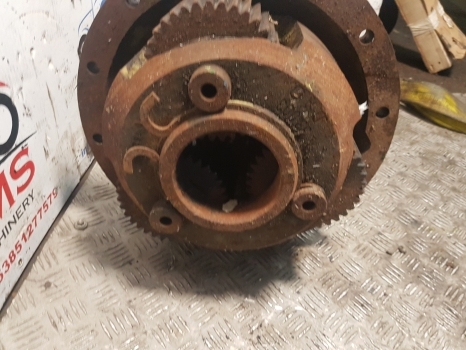John Deere 3040, 2941, 2141, 2541, 3130 Rear Half Axle L33328, L39931, L37258 - Eixo traseiro para Trator: foto 4 John Deere 3040, 2941, 2141, 2541, 3130 Rear Half Axle L33328, L39931, L37258 - Eixo traseiro para Trator: foto 4