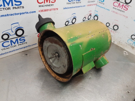 John Deere 3130, 3030, 3135, Air Cleaner Filter Box Al25278 - Sistema de admissão de ar: foto 2 John Deere 3130, 3030, 3135, Air Cleaner Filter Box Al25278 - Sistema de admissão de ar: foto 2
