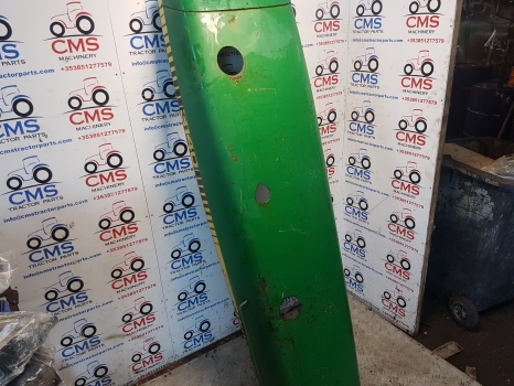 John Deere 3140, 3040 Engine Hood Bonnet Assy R52362, Al33128 - Capô para Trator: foto 2 John Deere 3140, 3040 Engine Hood Bonnet Assy R52362, Al33128 - Capô para Trator: foto 2