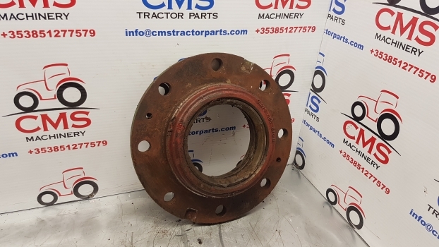 John Deere 6000 Series 6300, 6400, 6320, 6420 Front Axle Hub Bolt Plate L100238 - Cubo de roda para Trator: foto 1 John Deere 6000 Series 6300, 6400, 6320, 6420 Front Axle Hub Bolt Plate L100238 - Cubo de roda para Trator: foto 1