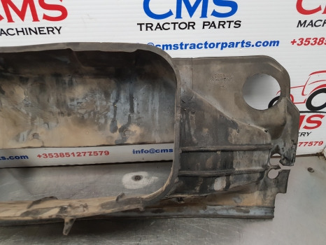John Deere 6145r, 6r Series, Air Intake Shroud L200544 - Sistema de admissão de ar: foto 4 John Deere 6145r, 6r Series, Air Intake Shroud L200544 - Sistema de admissão de ar: foto 4