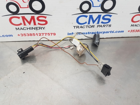 John Deere 6145r, 6r Series, Cab Interior Lights Al154760, Al205771 - Iluminação: foto 1 John Deere 6145r, 6r Series, Cab Interior Lights Al154760, Al205771 - Iluminação: foto 1