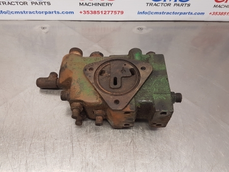 John Deere 6400, 10 Series 6110 Priority Inlet Valve Parts Only Al111254 - Válvula hidráulica para Trator: foto 1 John Deere 6400, 10 Series 6110 Priority Inlet Valve Parts Only Al111254 - Válvula hidráulica para Trator: foto 1