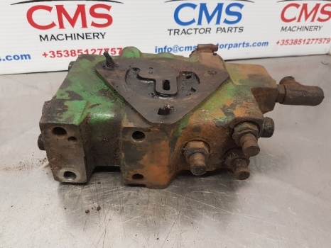 John Deere 6400, 10 Series 6110 Priority Inlet Valve Parts Only Al111254 - Válvula hidráulica para Trator: foto 5 John Deere 6400, 10 Series 6110 Priority Inlet Valve Parts Only Al111254 - Válvula hidráulica para Trator: foto 5