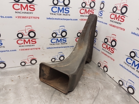 John Deere 6610, 6410, 6200, 6300, 6400, 6500, 6110 Air Duct Pipe Lhs L75819 - Aquecimento/ Ventilação para Trator: foto 3 John Deere 6610, 6410, 6200, 6300, 6400, 6500, 6110 Air Duct Pipe Lhs L75819 - Aquecimento/ Ventilação para Trator: foto 3
