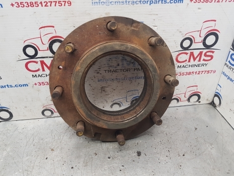 John Deere 6610 Deutz Zf Front Hub Bolt Plate L101713, 4475407037, 04415114 - Cubo de roda para Trator: foto 1 John Deere 6610 Deutz Zf Front Hub Bolt Plate L101713, 4475407037, 04415114 - Cubo de roda para Trator: foto 1