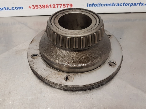 John Deere 6820, 6115m, 6910, 6930premium, 7400, 7515 Bearing Housing R105849 - Eixo traseiro: foto 2 John Deere 6820, 6115m, 6910, 6930premium, 7400, 7515 Bearing Housing R105849 - Eixo traseiro: foto 2