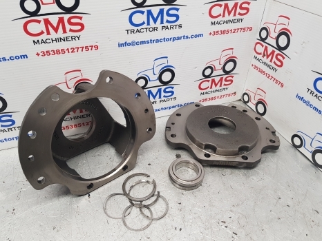 John Deere 6820 Rear Axle Pinion Bearing Housing R158139, R233403, R264671 - Eixo traseiro para Trator: foto 2 John Deere 6820 Rear Axle Pinion Bearing Housing R158139, R233403, R264671 - Eixo traseiro para Trator: foto 2