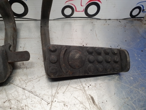 John Deere Brake Pedals For Sg2 Cab R75715, R75716, Ar102305, Ar102306 - Pedal para Trator: foto 3 John Deere Brake Pedals For Sg2 Cab R75715, R75716, Ar102305, Ar102306 - Pedal para Trator: foto 3