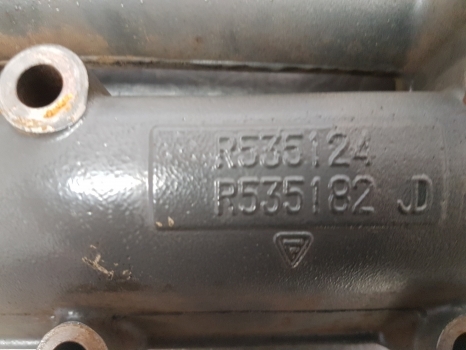 John Deere Claas Arion 640 Intake Manifold R535124, R535182, 0011485910 - Coletor de admissão para Trator: foto 3 John Deere Claas Arion 640 Intake Manifold R535124, R535182, 0011485910 - Coletor de admissão para Trator: foto 3