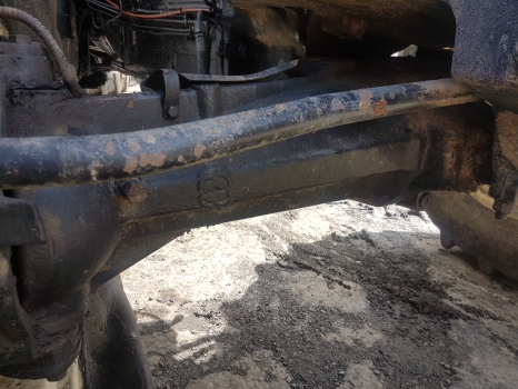 Lamborghini 1106 Same Laser Front Axle Housing 0.269.4310.0/10 - Eixo dianteiro para Trator: foto 2 Lamborghini 1106 Same Laser Front Axle Housing 0.269.4310.0/10 - Eixo dianteiro para Trator: foto 2