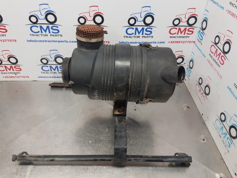 Landini Mythos 100, Series 110, 115 Engine Air Filter Housing 3545858m91 - Sistema de admissão de ar: foto 2 Landini Mythos 100, Series 110, 115 Engine Air Filter Housing 3545858m91 - Sistema de admissão de ar: foto 2
