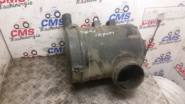 Landini Mythos Series 110, 115 Engine Air Filter Housing 3670486m92 - Filtro de ar para Trator: foto 3 Landini Mythos Series 110, 115 Engine Air Filter Housing 3670486m92 - Filtro de ar para Trator: foto 3