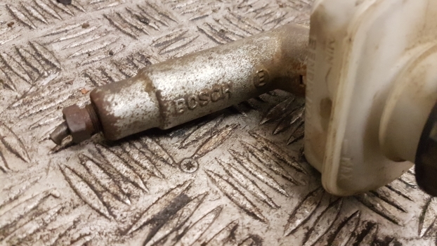 Landini Mythos Tdi 115 Clutch Master Cylinder 3558552m91 - Cilindro de embreagem para Trator: foto 5 Landini Mythos Tdi 115 Clutch Master Cylinder 3558552m91 - Cilindro de embreagem para Trator: foto 5
