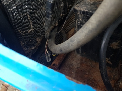 Landini Vision, Mythos Series Mythos 100 Hydraulic Oil Cooler 3656682m92 - Radiador para Trator: foto 1 Landini Vision, Mythos Series Mythos 100 Hydraulic Oil Cooler 3656682m92 - Radiador para Trator: foto 1