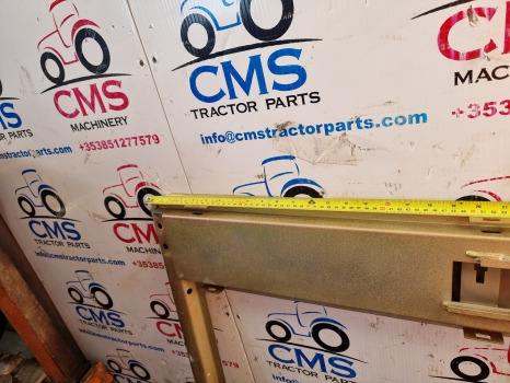 Manitou Mlt627, 628, Mlt Series, Cab Lower Door Frame 602012 - Porta e peças: foto 4 Manitou Mlt627, 628, Mlt Series, Cab Lower Door Frame 602012 - Porta e peças: foto 4
