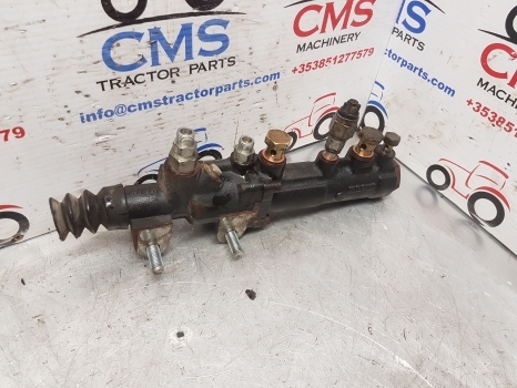 Manitou Mrt 2540 Brake Master Cylinder Pump 740150 - Peças de freio para Empilhador telescópico: foto 4 Manitou Mrt 2540 Brake Master Cylinder Pump 740150 - Peças de freio para Empilhador telescópico: foto 4