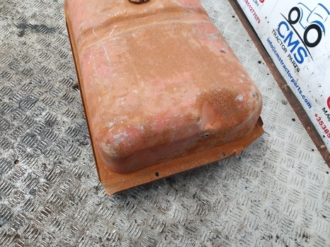 Massey Ferguson 135 Original Fuel Tank 897401m91, 897390m91, 897390m91 - Tanque de combustível para Trator: foto 3 Massey Ferguson 135 Original Fuel Tank 897401m91, 897390m91, 897390m91 - Tanque de combustível para Trator: foto 3