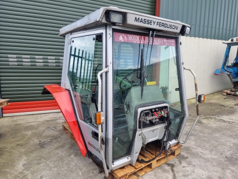 Massey Ferguson 3000 Series, 3050, 3070, 3080, 3090 Cab Complete Sold, Sold - Cabine: foto 2 Massey Ferguson 3000 Series, 3050, 3070, 3080, 3090 Cab Complete Sold, Sold - Cabine: foto 2