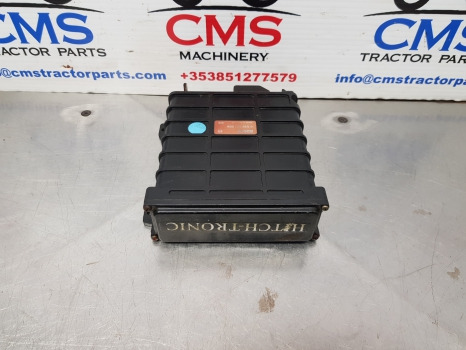Massey Ferguson 3070, 3000, 3100 Ecu, Electronic Hitch Control Unit 0538201008 - Centralina electrónica: foto 1 Massey Ferguson 3070, 3000, 3100 Ecu, Electronic Hitch Control Unit 0538201008 - Centralina electrónica: foto 1