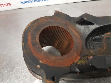 Massey Ferguson 4255, 4220 4000, 4100 Series Cross Shaft Lift Arm Lhs 3817639m91 - Hidráulica para Trator: foto 2 Massey Ferguson 4255, 4220 4000, 4100 Series Cross Shaft Lift Arm Lhs 3817639m91 - Hidráulica para Trator: foto 2