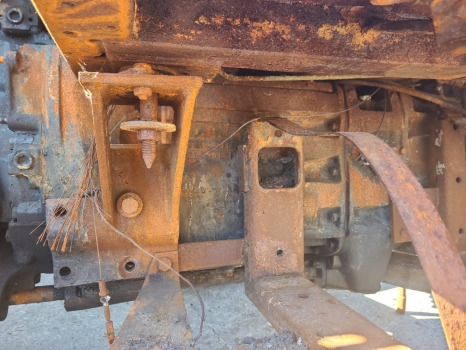 Massey Ferguson 4355 Transmission Gearbox For Parts - Caixa de velocidade para Trator: foto 1 Massey Ferguson 4355 Transmission Gearbox For Parts - Caixa de velocidade para Trator: foto 1
