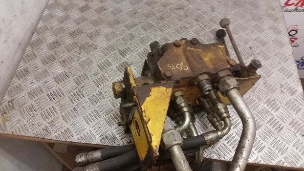 Válvula hidráulica para Retroescavadeira Massey Ferguson 50b Hydraulic Distribution Valve Assembly D100842: foto 7