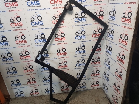 Massey Ferguson 50hx, 60hx Cab Door Frame Rhs 50hxdoor - Porta e peças para Retroescavadeira: foto 1 Massey Ferguson 50hx, 60hx Cab Door Frame Rhs 50hxdoor - Porta e peças para Retroescavadeira: foto 1