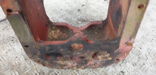 Massey Ferguson 50hx, 690, 50b Transmission Rear Axle Spicer Housing 1663273m2 - Transmissão para Retroescavadeira: foto 5 Massey Ferguson 50hx, 690, 50b Transmission Rear Axle Spicer Housing 1663273m2 - Transmissão para Retroescavadeira: foto 5