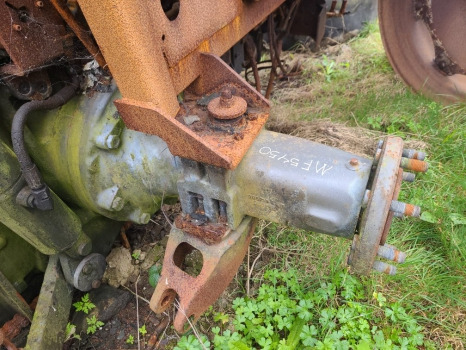 Massey Ferguson 5450 Rear Half Axle Rhs 3067118 - Eixo traseiro para Máquina agrícola: foto 1 Massey Ferguson 5450 Rear Half Axle Rhs 3067118 - Eixo traseiro para Máquina agrícola: foto 1