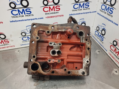 Massey Ferguson 5612, 5600 Hydraulic Valve Cover 4305800h1, 4360782m1 - Hidráulica: foto 4 Massey Ferguson 5612, 5600 Hydraulic Valve Cover 4305800h1, 4360782m1 - Hidráulica: foto 4