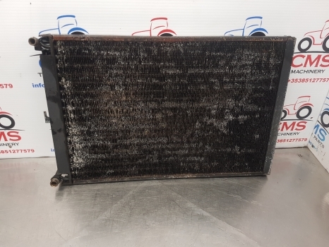 Massey Ferguson 6150, 4700, 5700, 6700 Ser Exchanger Condender, Cooler 4377730m4 - Sistema de arrefecimento para Trator: foto 1 Massey Ferguson 6150, 4700, 5700, 6700 Ser Exchanger Condender, Cooler 4377730m4 - Sistema de arrefecimento para Trator: foto 1