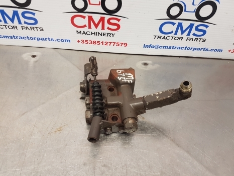 Massey Ferguson 675, 399, 372n, 375, 4225, 4255 Hydraulic Valve Assy 1679099m95 - Válvula hidráulica para Trator: foto 2 Massey Ferguson 675, 399, 372n, 375, 4225, 4255 Hydraulic Valve Assy 1679099m95 - Válvula hidráulica para Trator: foto 2