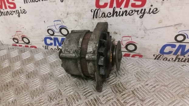 Massey Ferguson 690, 698, 500, 600 Series Alternator Assembly 1676705m91 - Alternador para Trator: foto 2 Massey Ferguson 690, 698, 500, 600 Series Alternator Assembly 1676705m91 - Alternador para Trator: foto 2
