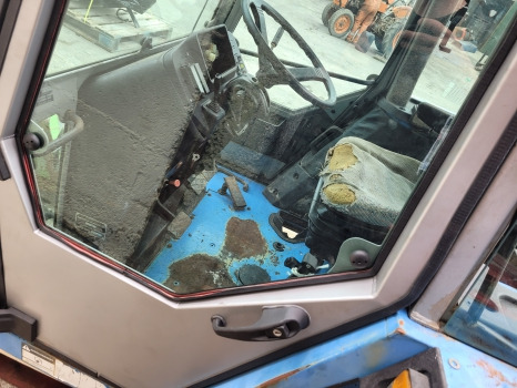 Massey Ferguson 690, 698 Landini 6550, 7550, 6880, 7880 Cab Door Rhs 3301837m92 - Porta e peças: foto 5 Massey Ferguson 690, 698 Landini 6550, 7550, 6880, 7880 Cab Door Rhs 3301837m92 - Porta e peças: foto 5