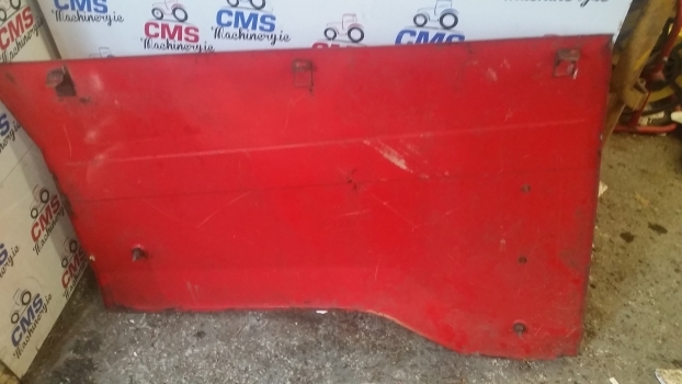 Massey Ferguson 8150 Front Side Panel Left 3713234m91 - Carroceria e exterior para Trator: foto 2 Massey Ferguson 8150 Front Side Panel Left 3713234m91 - Carroceria e exterior para Trator: foto 2