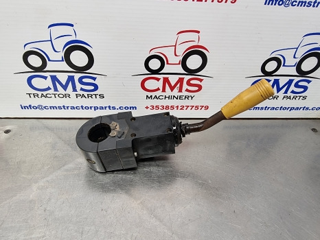 Massey Ferguson 9306, Th Series, Joystick Reversing Direction Switch 3971060m - Caixa de velocidade: foto 1 Massey Ferguson 9306, Th Series, Joystick Reversing Direction Switch 3971060m - Caixa de velocidade: foto 1