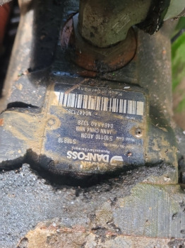 Merlo P28.7 Kt Drive Motor Unit Danfoss, 51d110 Ad3n, 046aaa01328 - Hidráulica: foto 2 Merlo P28.7 Kt Drive Motor Unit Danfoss, 51d110 Ad3n, 046aaa01328 - Hidráulica: foto 2