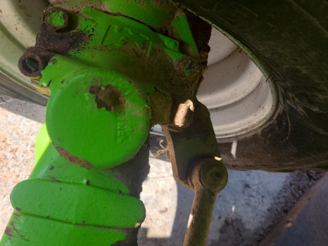 Merlo P28.7 Kt Rear Axle Hub Complete Lhs - Eixo traseiro: foto 3 Merlo P28.7 Kt Rear Axle Hub Complete Lhs - Eixo traseiro: foto 3