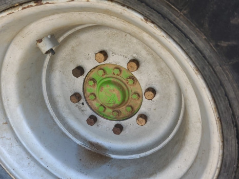 Merlo P28.7 Kt Rear Axle Hub Complete Lhs - Eixo traseiro: foto 1 Merlo P28.7 Kt Rear Axle Hub Complete Lhs - Eixo traseiro: foto 1