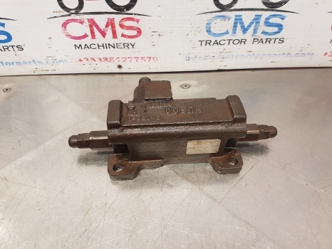 New Holand T4.495n T4, Case Quantum Hydaulic Valve Parts Only 84393999, 83996684 - Válvula hidráulica para Trator: foto 1 New Holand T4.495n T4, Case Quantum Hydaulic Valve Parts Only 84393999, 83996684 - Válvula hidráulica para Trator: foto 1